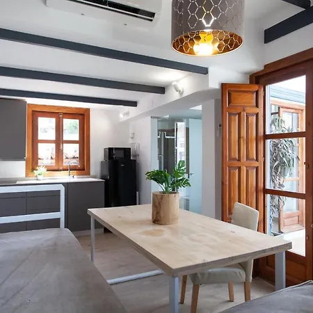 Apartment Sueno De Elvira *